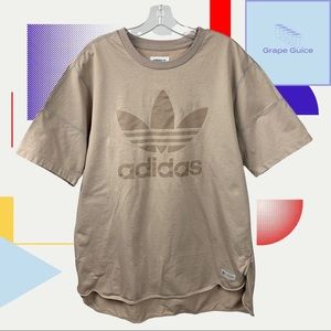 adidas Oversized Tee